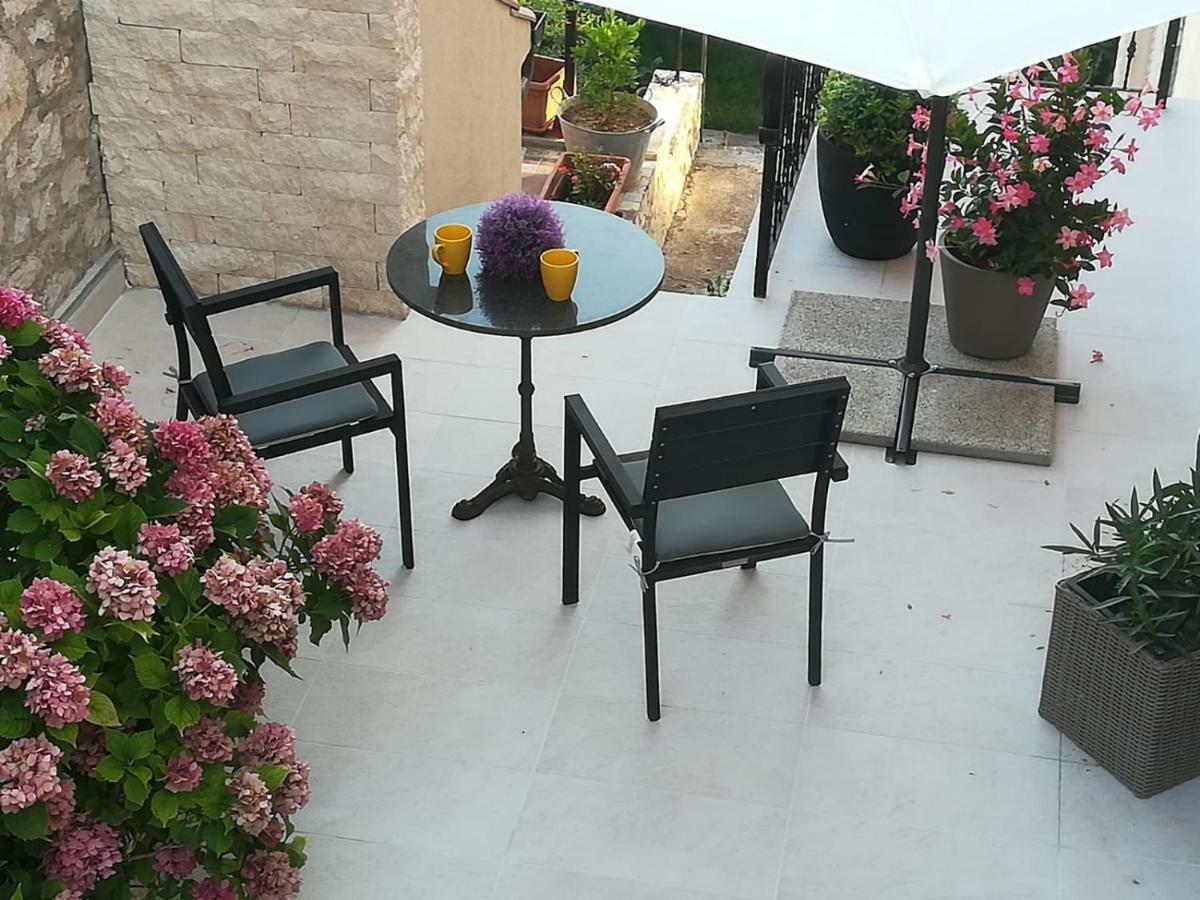 Studio Apartman Providence Šibenik Buitenkant foto