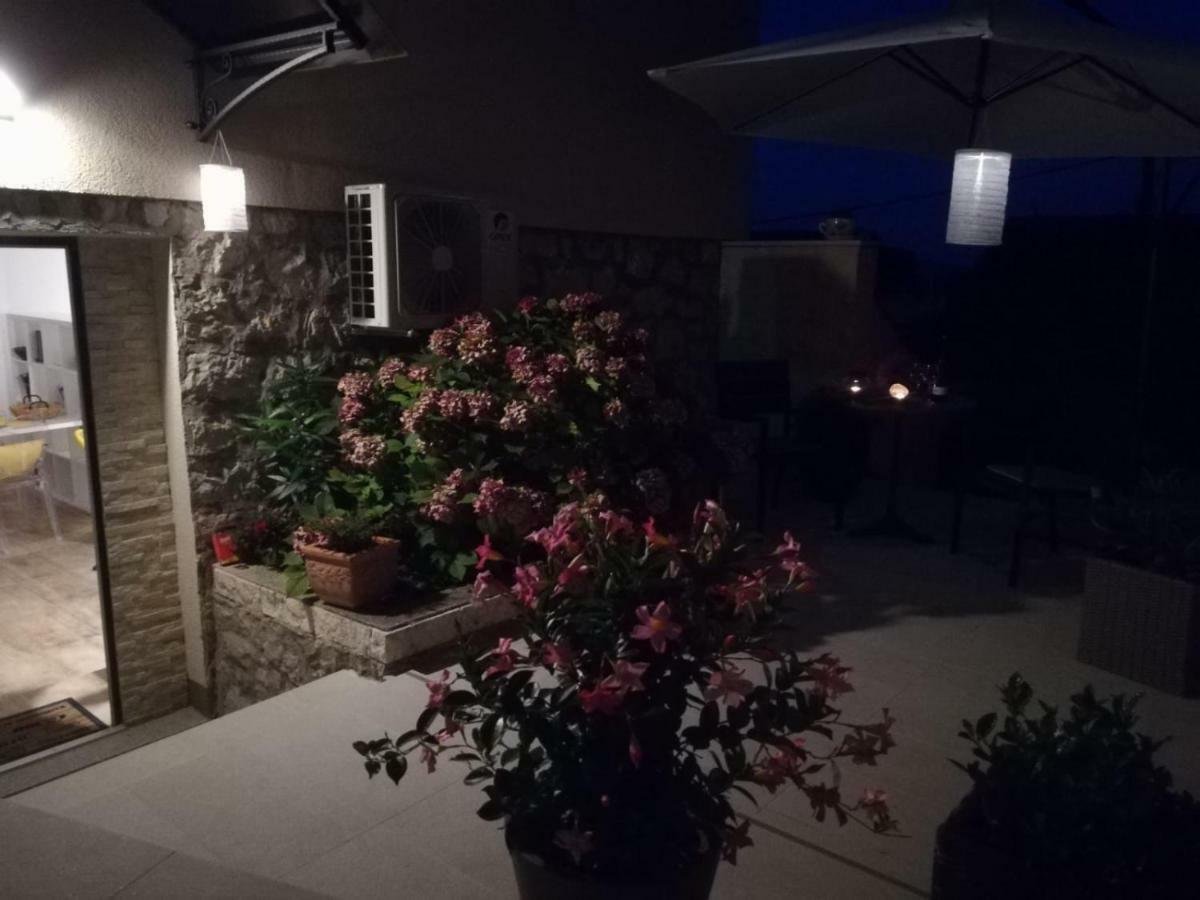 Studio Apartman Providence Šibenik Buitenkant foto